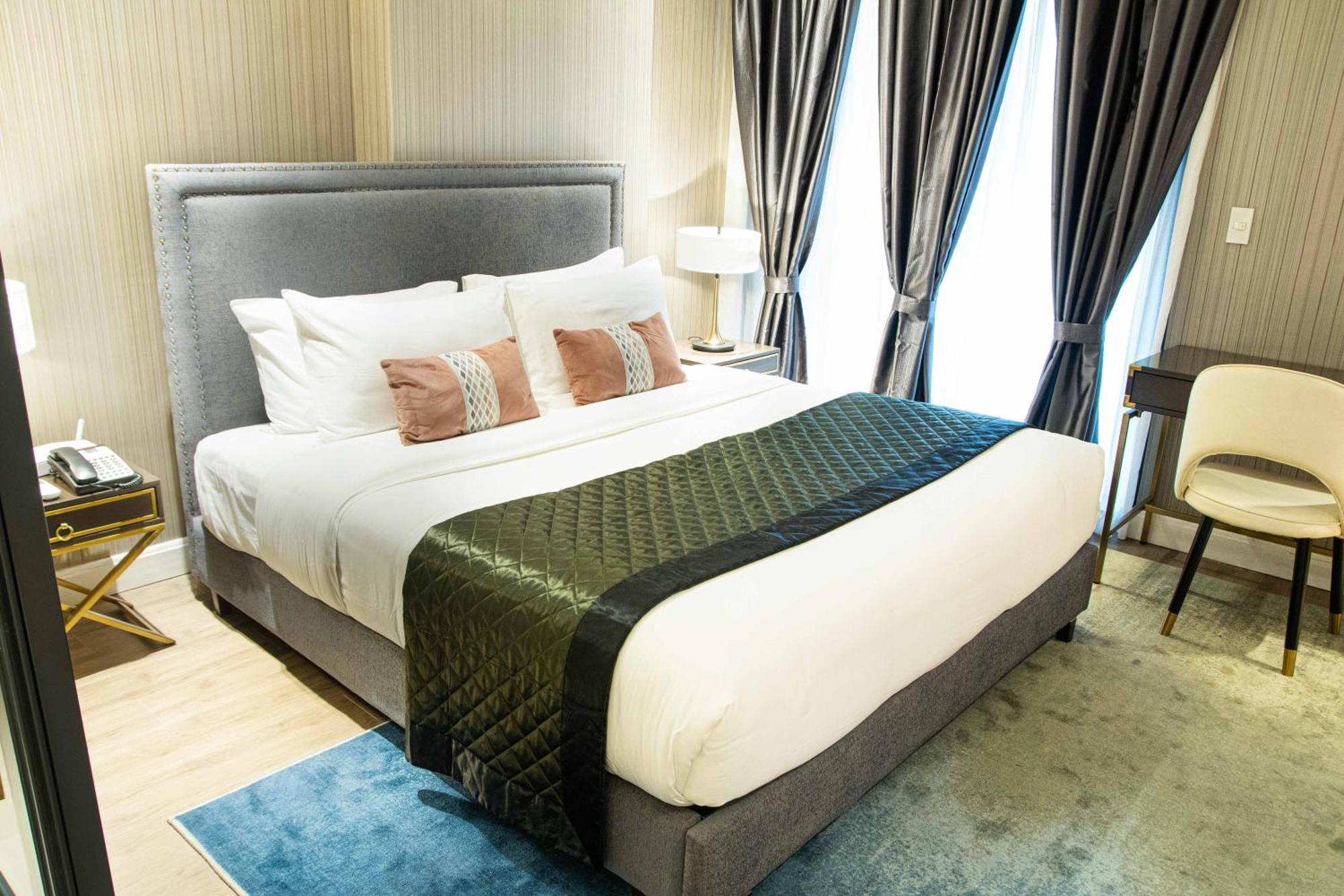 Noble Cebu Hotel Екстериор снимка